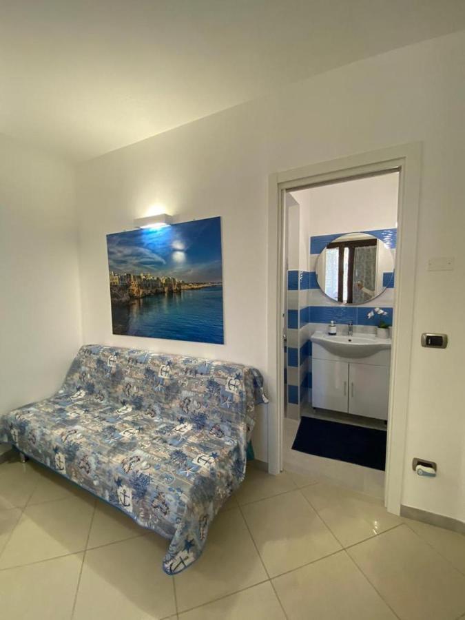 Petali Rosa - Dimora Mare Hotel Polignano a Mare Buitenkant foto
